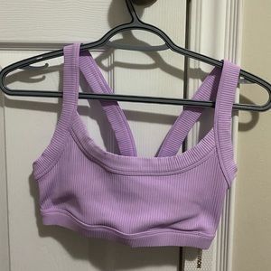 Cute purple crop top workout top, size medium never worn with tags